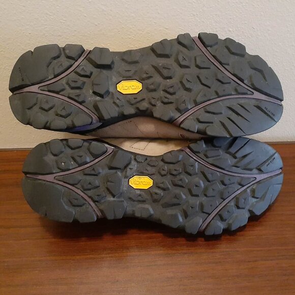 Women's Merrell Capra Hiking Trail Vibram Low Top Shoes - Picture 9 of 9